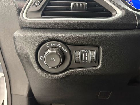 Used 2026 Chrysler Pacifica Limited w/ S Appearance Package image 30