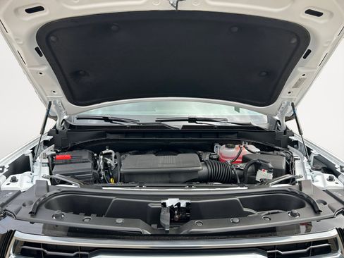 New 2026 GMC Yukon XL AT4 w/ AT4 Premium Package image 31