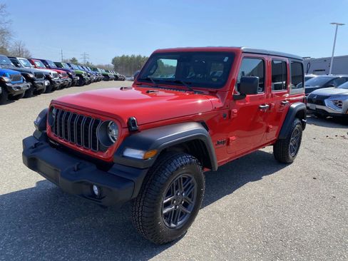 Certified 2025 Jeep Wrangler Unlimited Sport AWD/4WD image 8