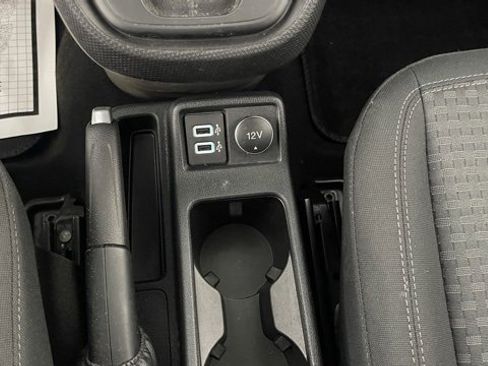 Used 2020 Ford Transit Connect XLT image 42