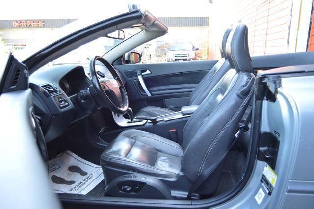 Used 2011 Volvo C70 T5 w/ Convenience Pkg FWD image 11
