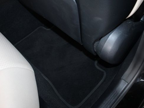 Used 2020 Mercedes-Benz C 300 C 300 image 49