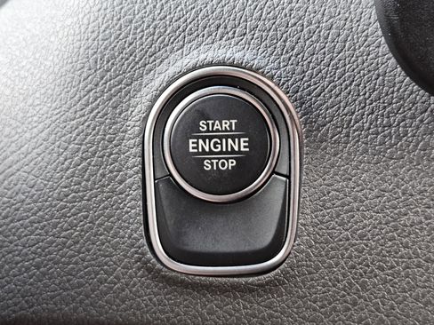 Used 2024 Mercedes-Benz Sprinter 3500 image 16