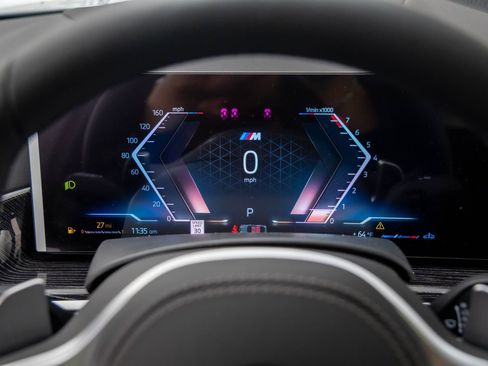 New 2026 BMW X6 xDrive40i w/ Executive Package image 25