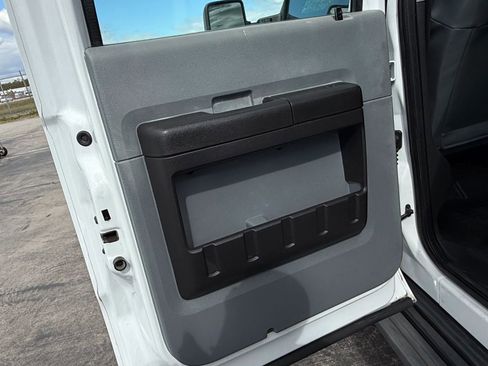 Used 2016 Ford F450 XL w/ Power Equipment Group image 14