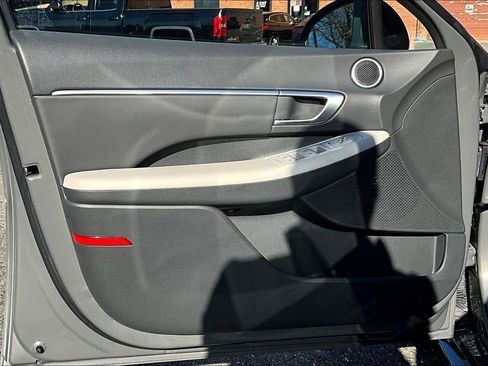 Used 2023 Hyundai Sonata SEL w/ Convenience Package image 21