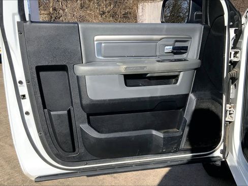 Used 2014 RAM 1500 Tradesman w/ Power & Remote Entry Group image 15