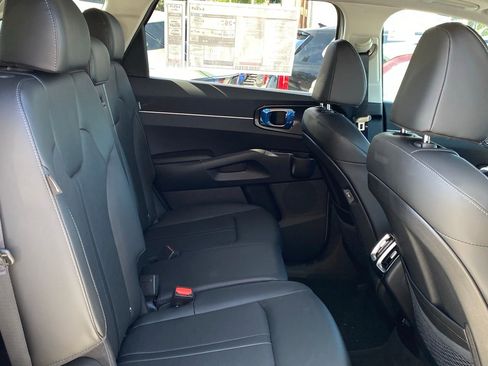 New 2026 Kia Sorento S w/ S Panoramic Sunroof Package image 23