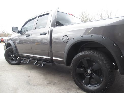 Used 2019 RAM 1500 Express w/ Express Value Package image 12