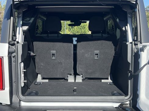 New 2025 Ford Bronco Base image 20