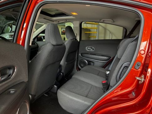 Used 2019 Honda HR-V EX image 25