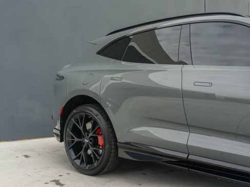 Used 2025 Aston Martin DBX 707 AWD/4WD image 33