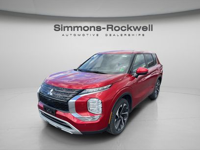 Used 2024 Mitsubishi Outlander SE