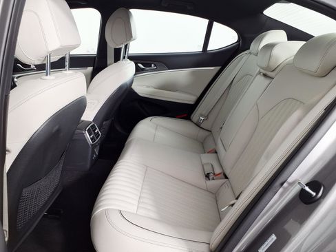 Certified 2026 Genesis G70 3.3T Sport Prestige image 13