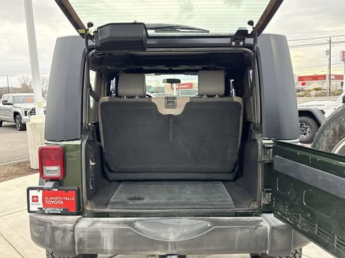 Used 2007 Jeep Wrangler X image 6