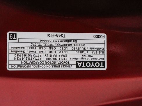 Used 2023 Toyota Highlander XLE FWD image 30
