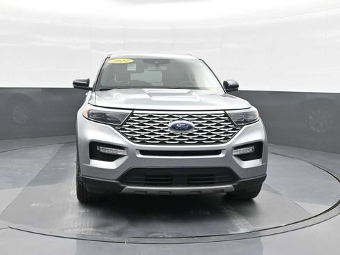 Used 2022 Ford Explorer Platinum w/ Technology Package image 7