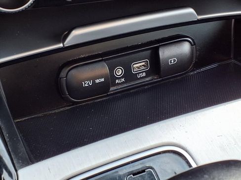 Used 2018 Kia Stinger GT2 image 8