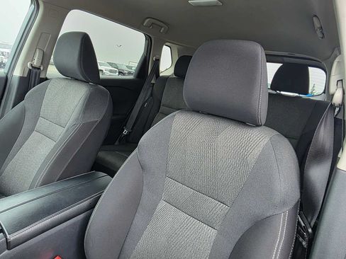 Used 2025 Nissan Rogue SV AWD/4WD image 20