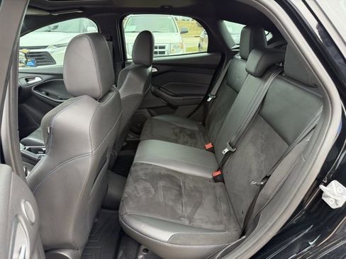 Used 2017 Ford Focus RS image 22