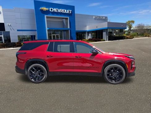 Used 2026 Chevrolet Traverse RS AWD/4WD image 25