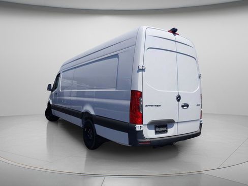 New 2024 Mercedes-Benz Sprinter 3500 image 2