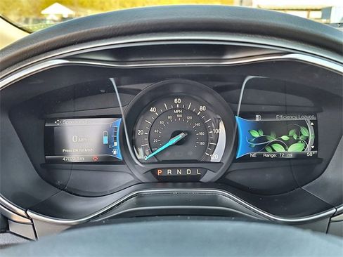 Used 2018 Ford Fusion S image 22