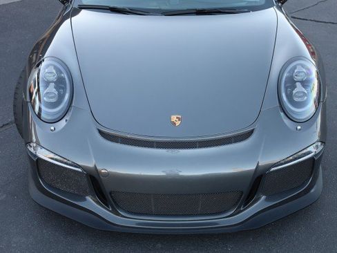 Used 2016 Porsche 911 GT3 RWD image 9