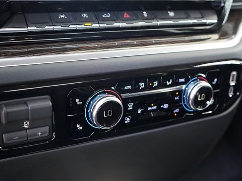 New 2026 GMC Sierra 1500 Elevation w/ Elevation Select Package image 13