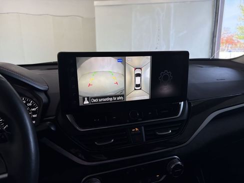 Certified 2024 Nissan Altima 2.0 SR image 27