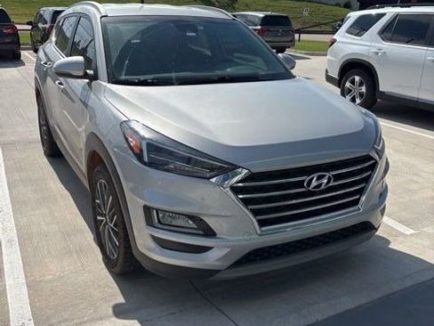 Used 2021 Hyundai Tucson Limited w/ Cargo Package AWD/4WD image 2
