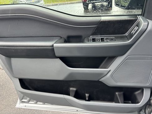 Used 2022 Ford F150 XLT w/ Equipment Group 302A High image 17