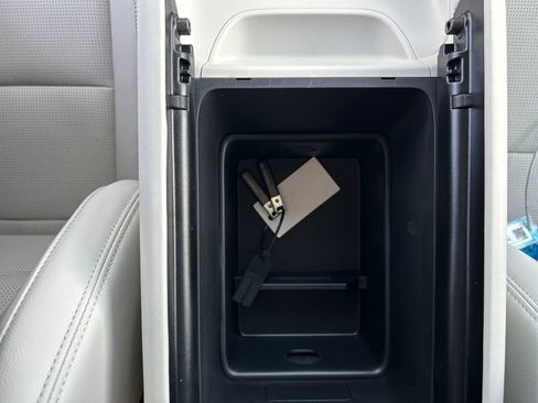 New 2026 Hyundai Santa Fe Limited image 24