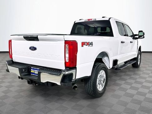 Certified 2024 Ford F250 XLT w/ FX4 Off-Road Package image 7
