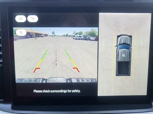 Used 2022 Ford F150 Lightning XLT AWD/4WD image 33