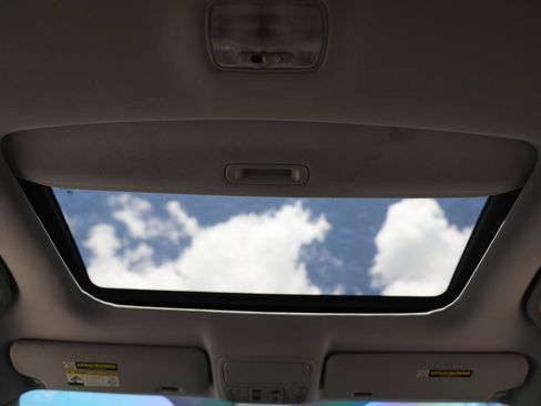 Used 2011 Honda CR-V EX-L image 23