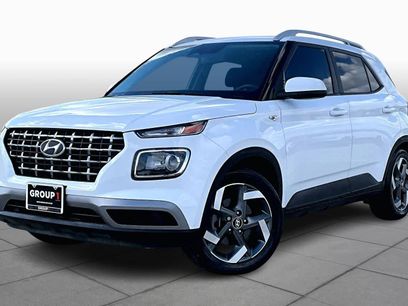 Used 2023 Hyundai Venue SEL