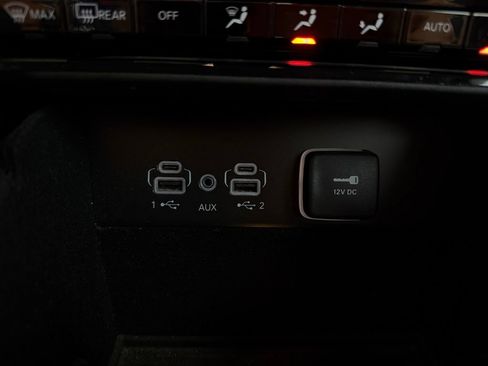 Used 2022 Jeep Grand Cherokee L Limited AWD/4WD image 21