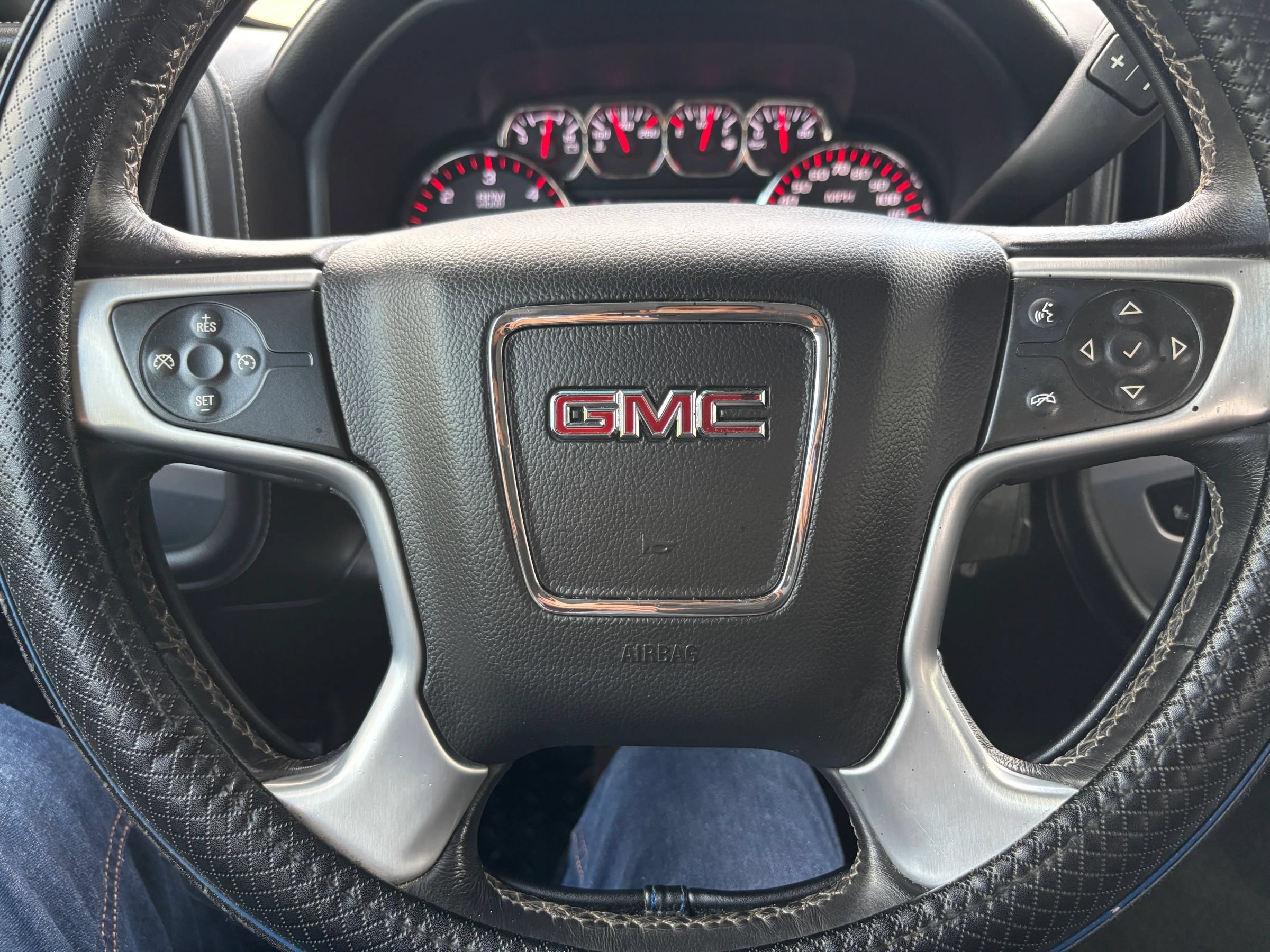 Used 2016 GMC Sierra 1500 SLE w/ SLE Value Package AWD/4WD image 29