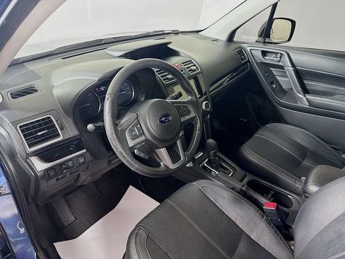Used 2018 Subaru Forester 2.5i Touring AWD/4WD image 13
