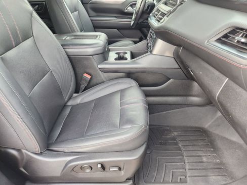 Used 2023 Chevrolet Suburban RST image 17