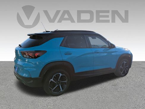 Used 2021 Chevrolet TrailBlazer RS w/ Technology Package image 23