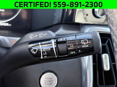 Certified 2023 Kia Sorento SX FWD image 15
