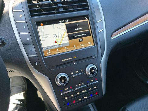 Used 2016 Lincoln MKC Reserve w/ Lincoln MKC Climate Package AWD/4WD image 18
