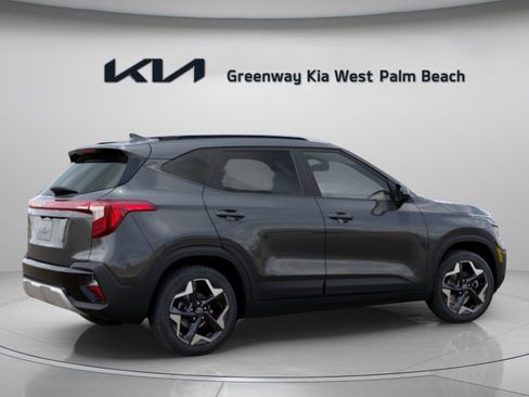 New 2026 Kia Seltos S FWD image 8