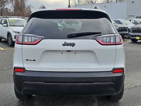 Used 2023 Jeep Cherokee Altitude Lux image 5