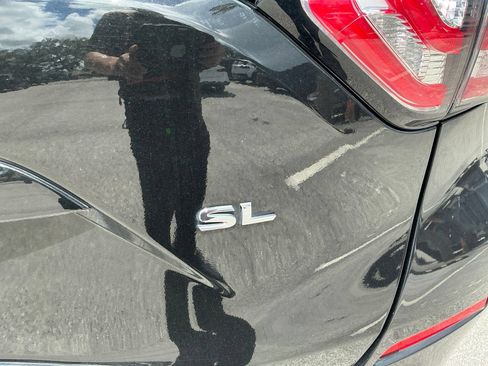 Used 2017 Nissan Murano SL w/ SL Technology Package FWD image 8