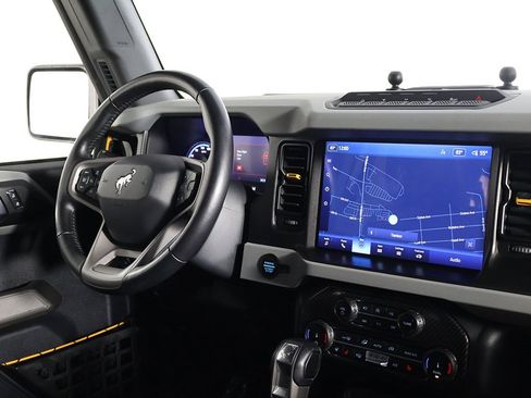 Used 2022 Ford Bronco Badlands image 25