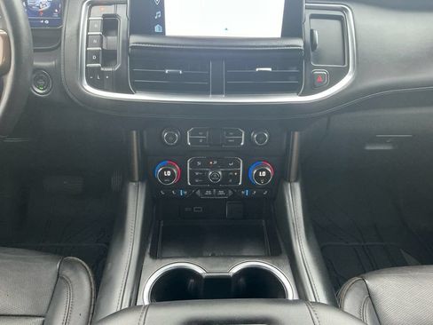Used 2024 Chevrolet Suburban High Country w/ Advanced Technology Package AWD/4WD image 20