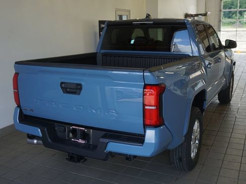 New 2026 Toyota Tacoma SR5 AWD/4WD image 16
